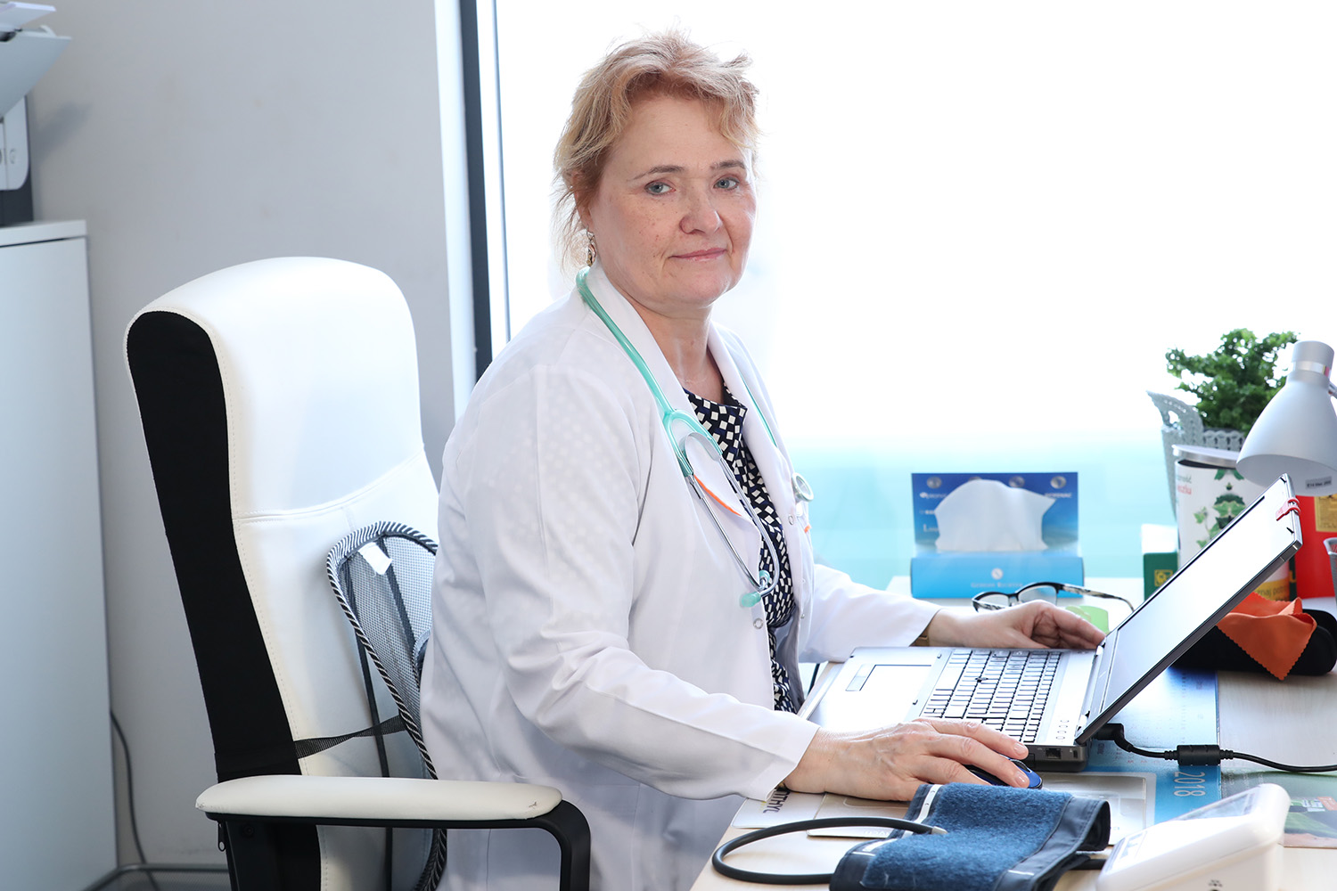 dr Joanna Woźniak – specjalista chorób wewnętrznych